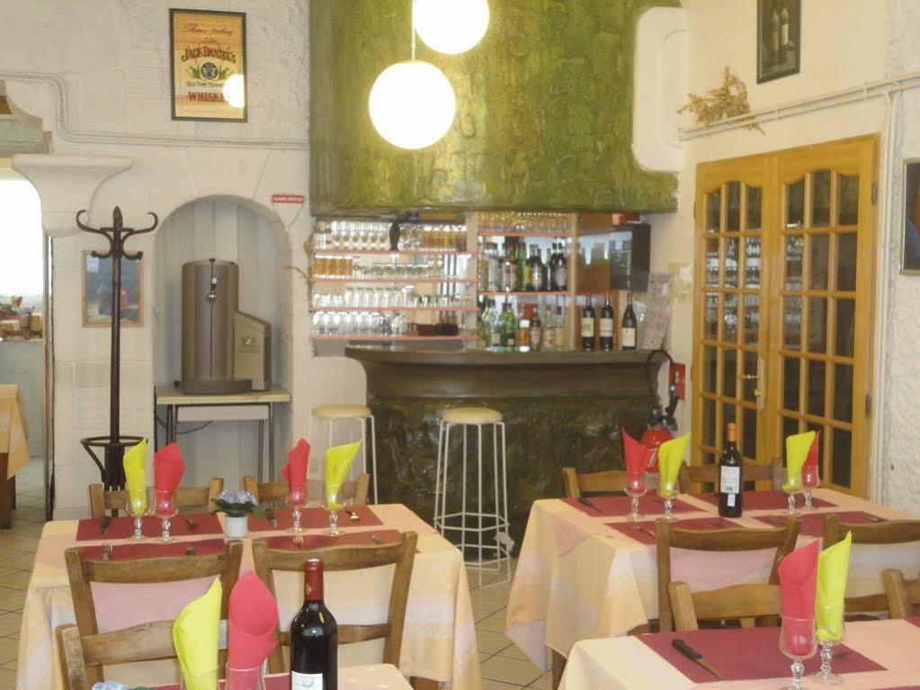 Hotel-Restaurant Le Saint Christophe Lourdes Eksteriør bilde