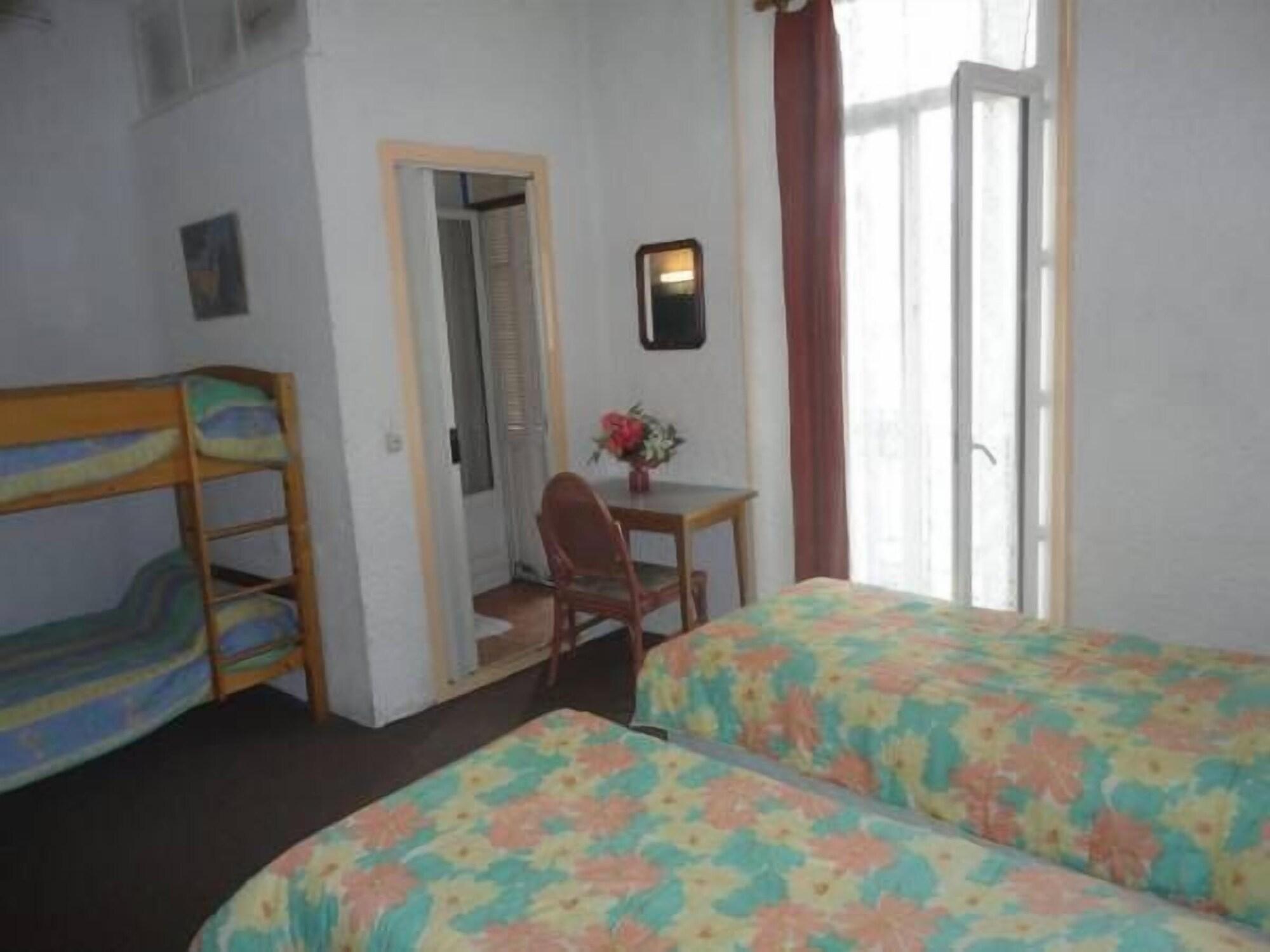 Hotel-Restaurant Le Saint Christophe Lourdes Eksteriør bilde