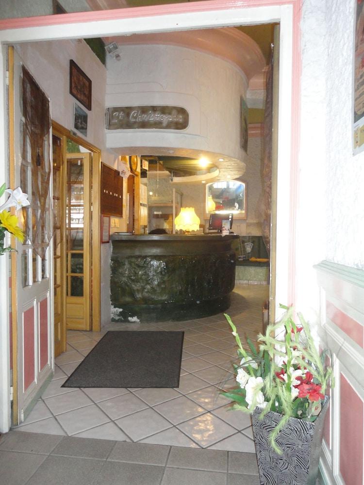 Hotel-Restaurant Le Saint Christophe Lourdes Eksteriør bilde